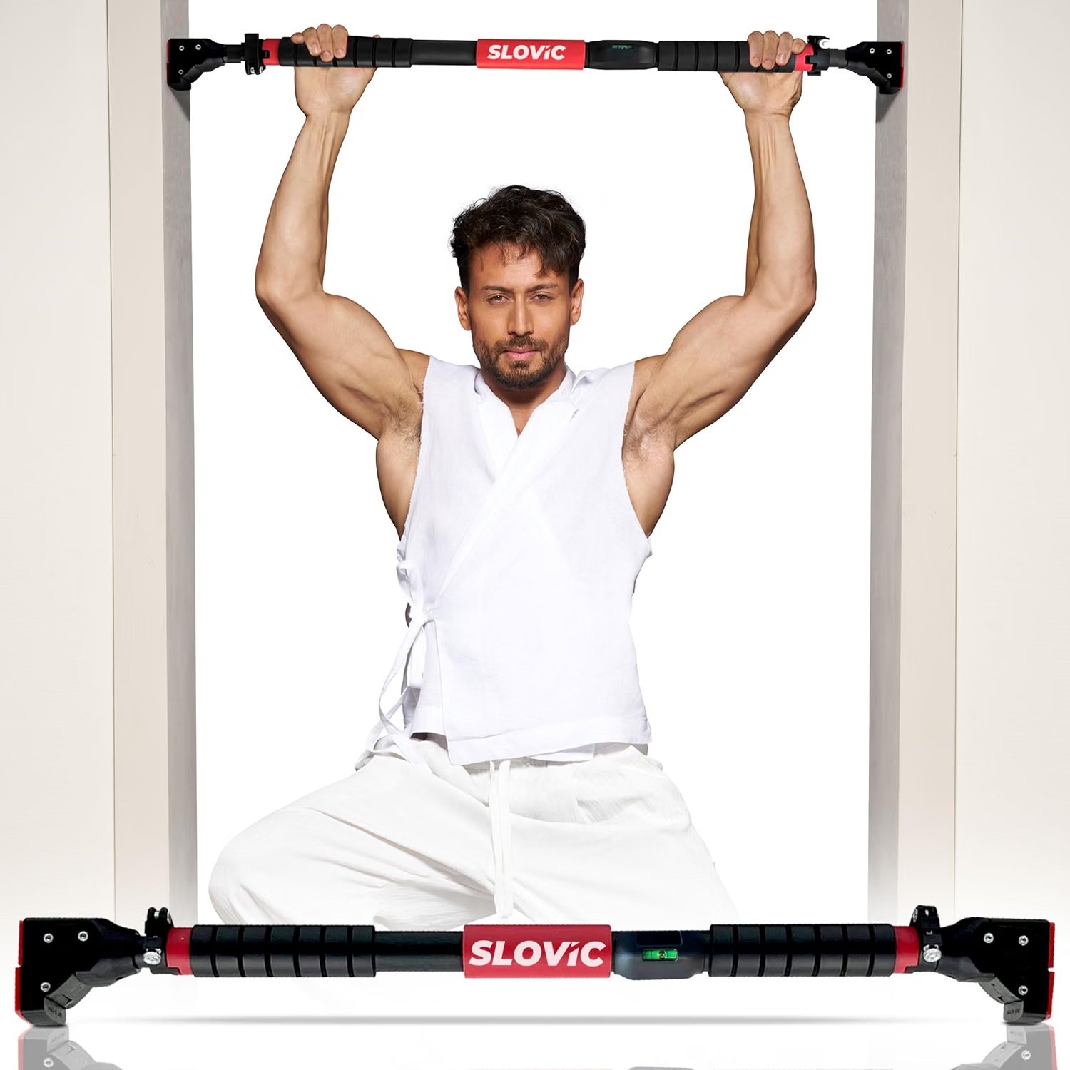 Slovic Adjustable Doorway Pull-Up Bar, 72–110 cm product packaging
